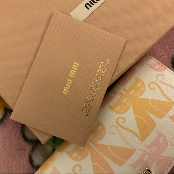 Miu miu madras pink leather wallet nib - Picture 8 of 12